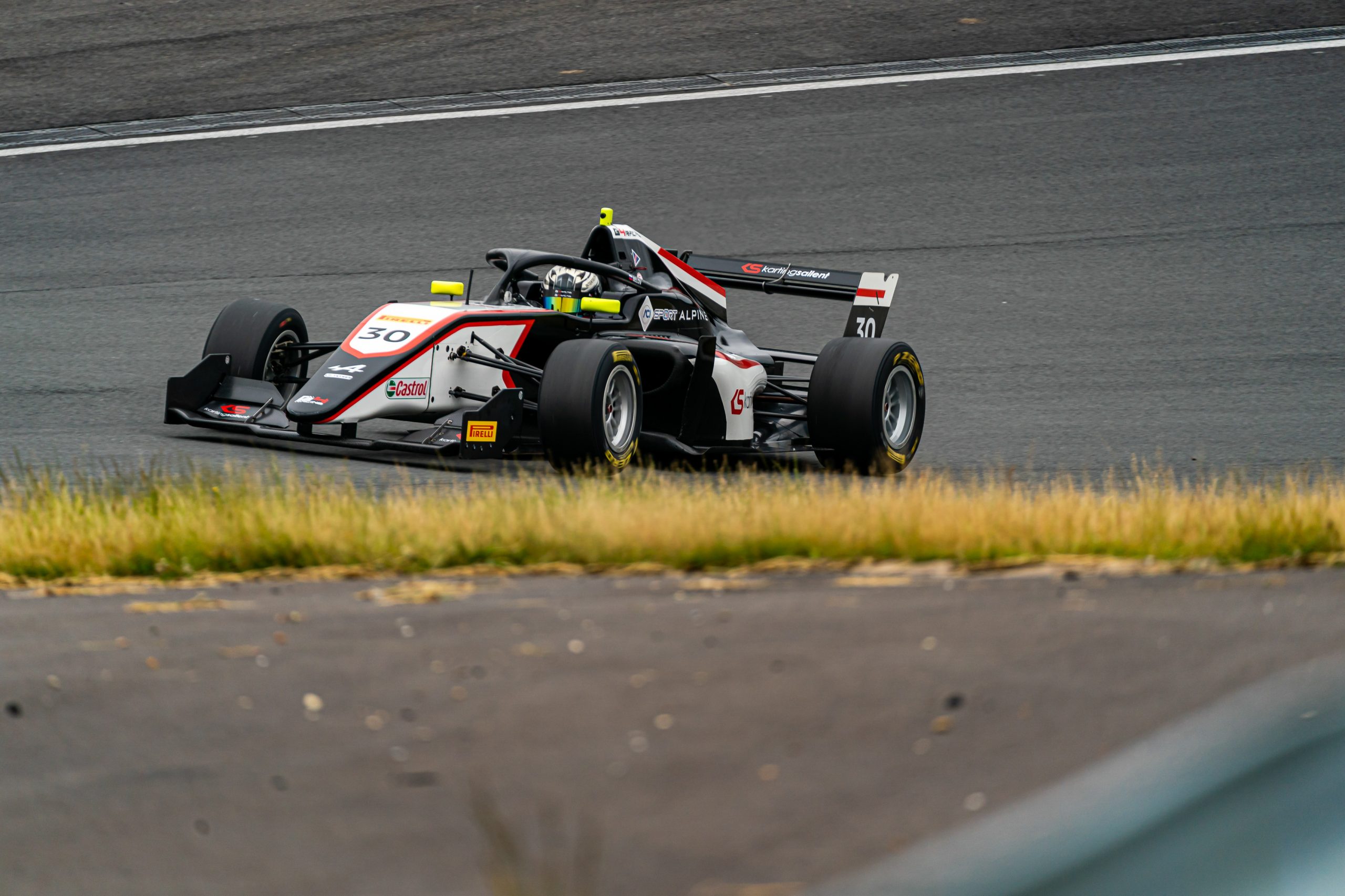 G4 Racing takes first points of the season in Zandvoort